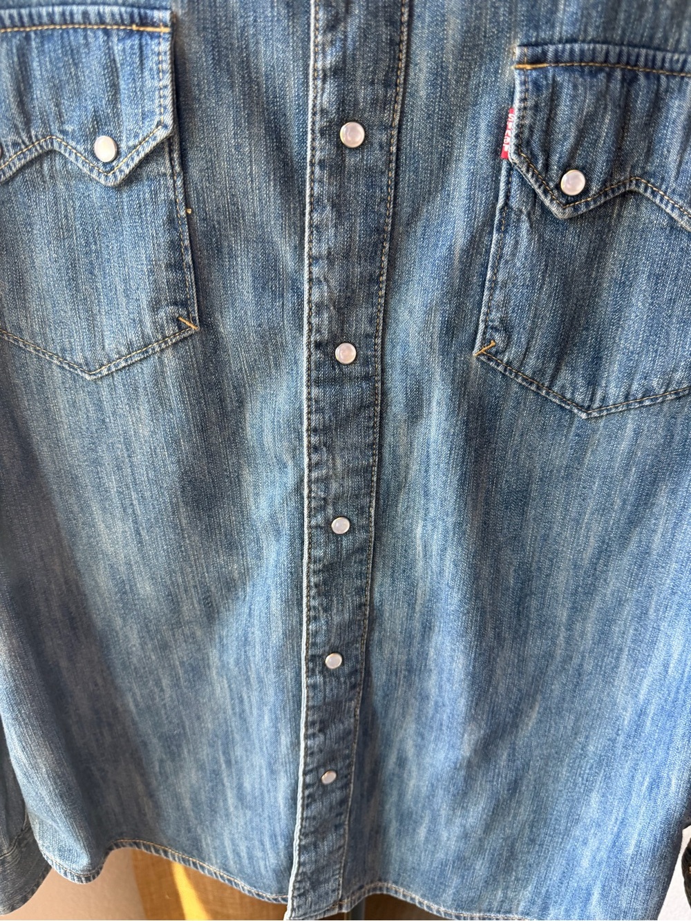 Men’s Levi's Blue Denim Western Snap Shirt NWOT - Picture 9 of 12